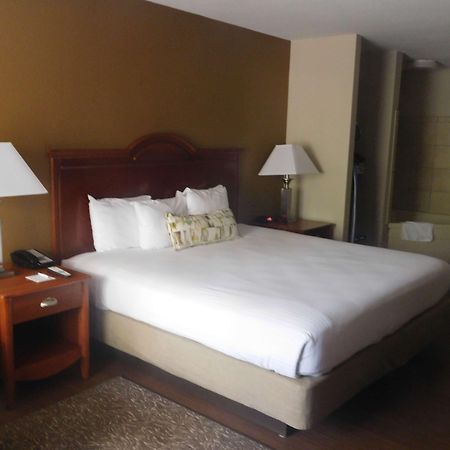 Best Western Shenandoah Inn Newnan Extérieur photo