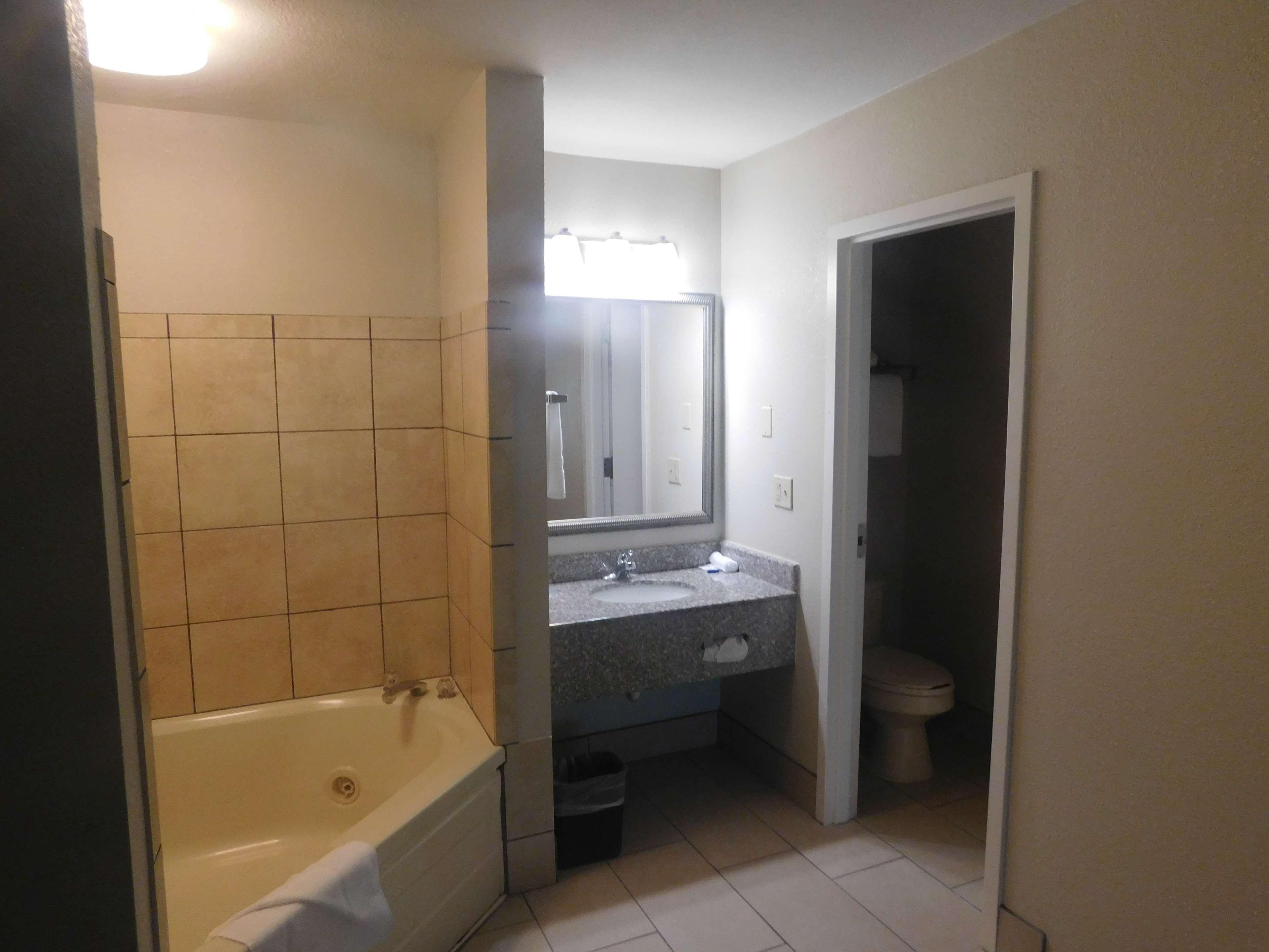 Best Western Shenandoah Inn Newnan Extérieur photo