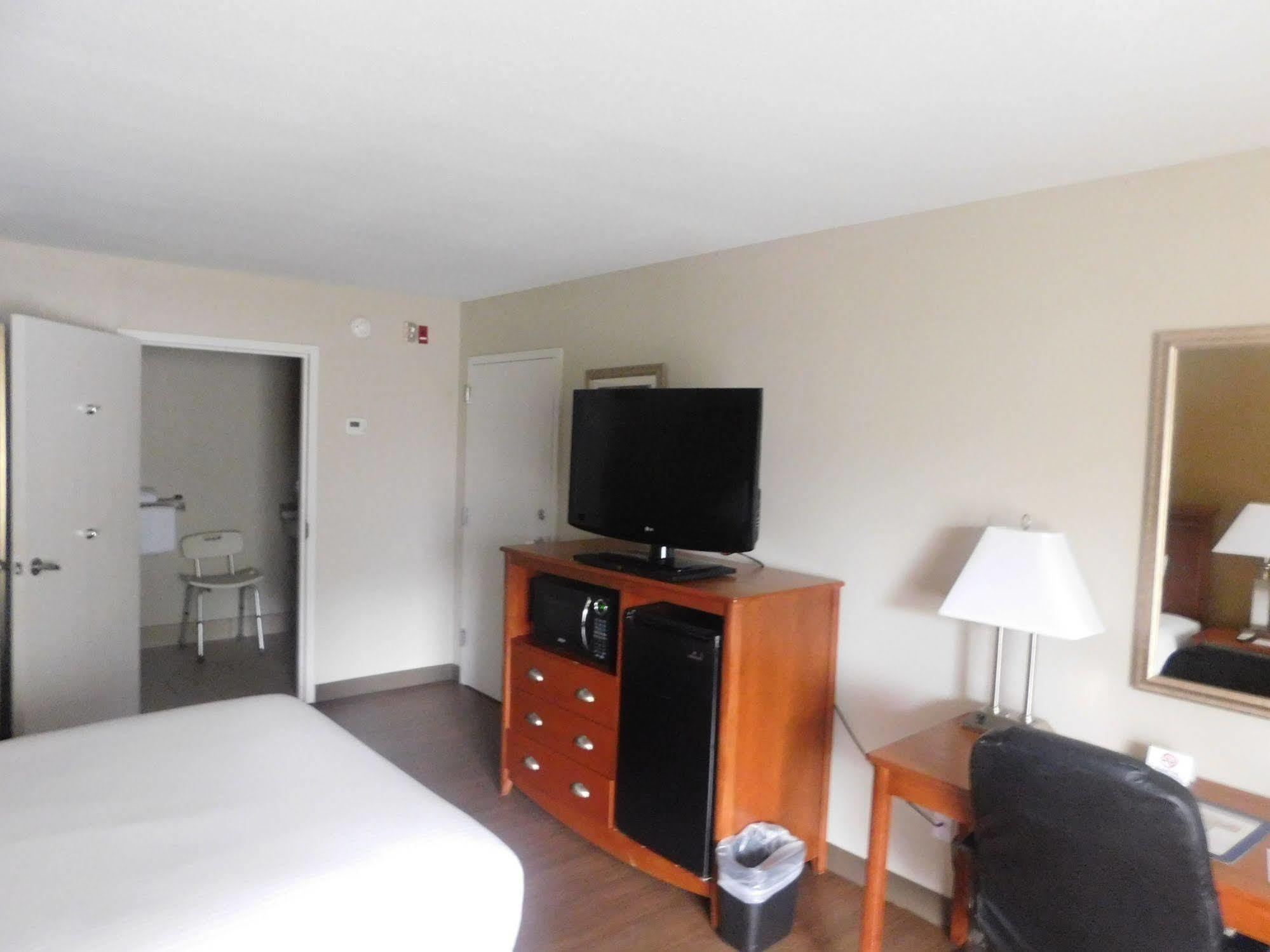 Best Western Shenandoah Inn Newnan Extérieur photo