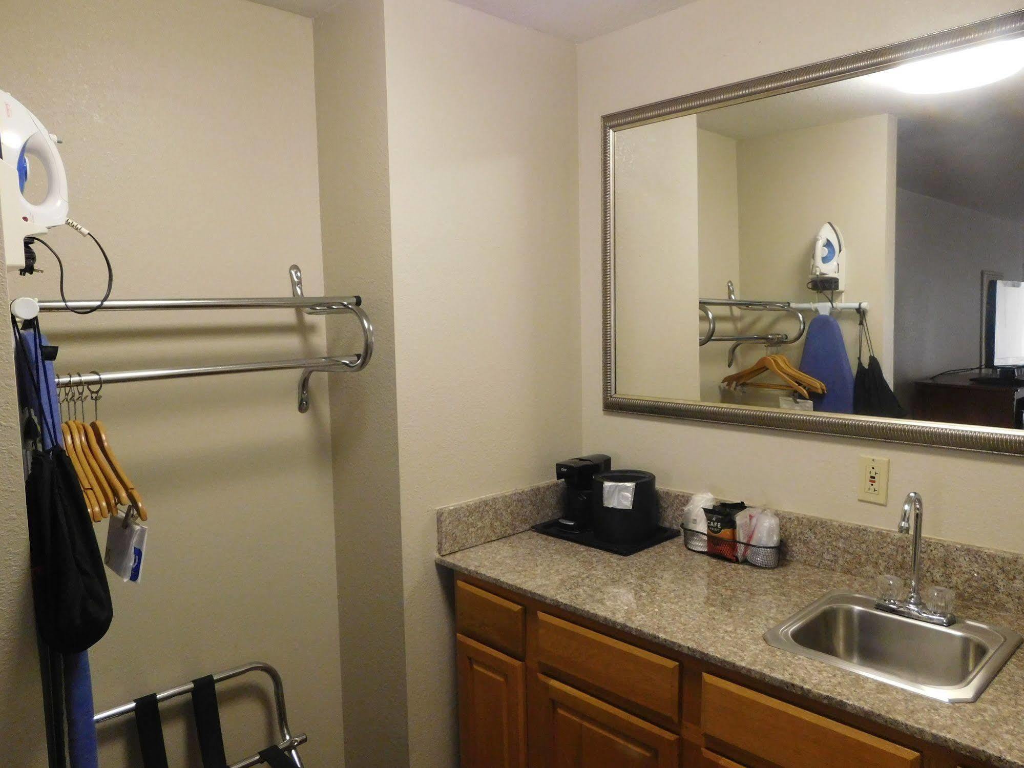 Best Western Shenandoah Inn Newnan Extérieur photo