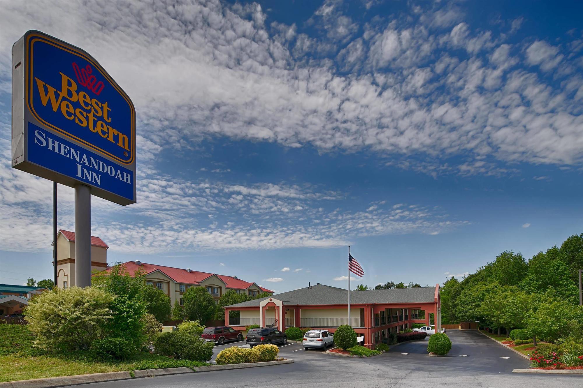 Best Western Shenandoah Inn Newnan Extérieur photo
